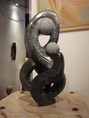 sculpture-moderne-l-amour-infini